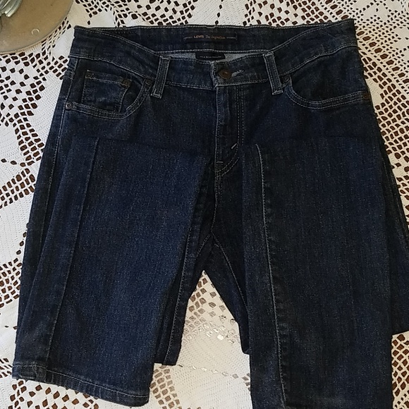 Levi's Mid Rise Skinny - Picture 2 of 3